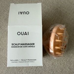 NEW OUAI Scalp Massager in Cream